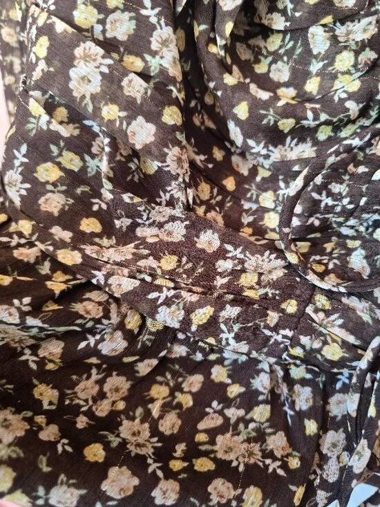 ASTR Floral Ruched Peplum Top XL - Picture 8 of 11